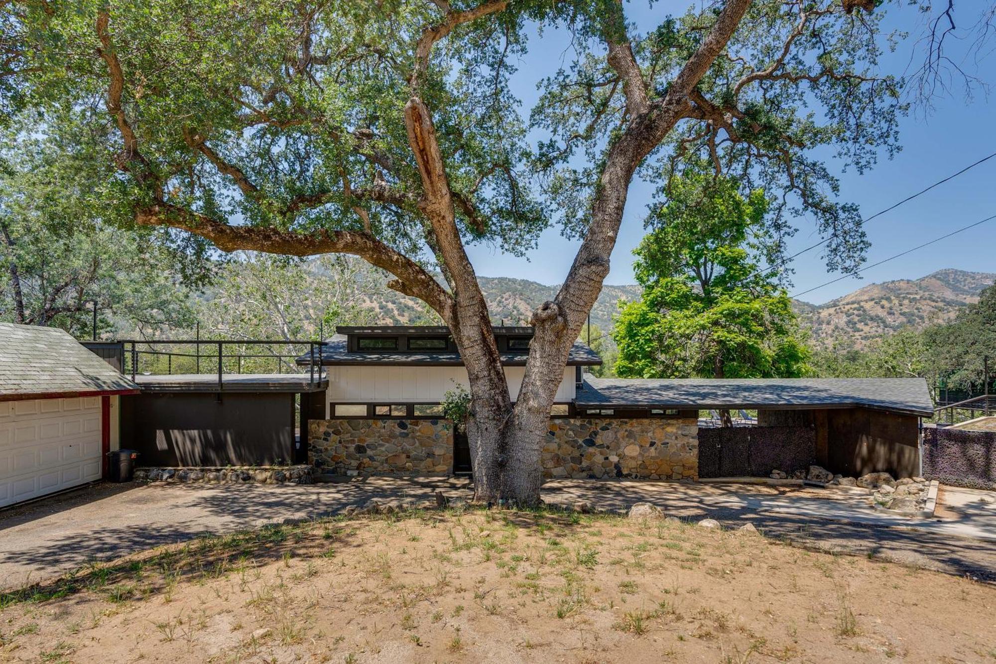 Updated Three Rivers Vacation Rental With Gas Grill Exterior photo